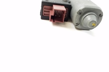 MOTOREK STŘEŠNÍHO OKNA MERCEDES-BENZ M (W166) A1669008301 4.7L GASOLINE