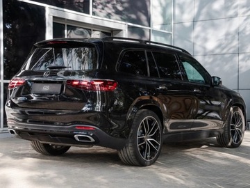 Mercedes GLS X167 SUV Facelifting 3.0 450d 367KM 2026 MERCEDES-BENZ GLS 450 d 4-MATIC AMG Line 3.0 (367KM) 2026, zdjęcie 3
