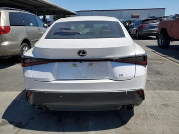 Lexus IS III 2023 Lexus IS 2023 LEXUS IS 300 silnik benzynowy 2.0 L 2.0 Benzyna 241KM, zdjęcie 6