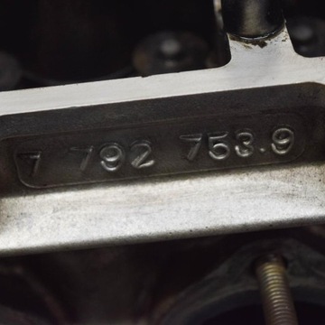 BMW 7 E65 MOTOR HLAVA VÁLCŮ 7792753 3.0 DIESEL 170KW 2008