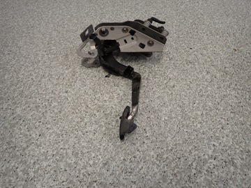 MAZDA2 MAZDA 2 DE 09- ПЕДАЛЬ СЦЕПЛЕНИЯ