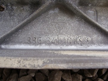 NÁPRAVNICE NOSNÍK PORSCHE BOXTER 996341101 !!