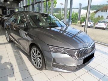 Skoda Octavia IV Liftback 1.5 TSI EVO 150KM 2026 Od ręki - Drive Selection 1.5 TSI 150KM, zdjęcie 1