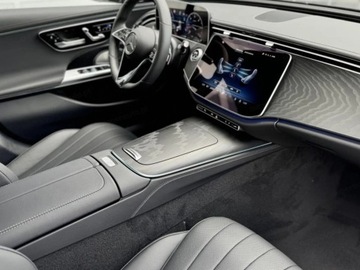 Mercedes Klasa E W214 Sedan 2.0 220d 197KM 2025 E Klasa 220 d 4-Matic Exclusive 2.0 (197KM) 2025, zdjęcie 5