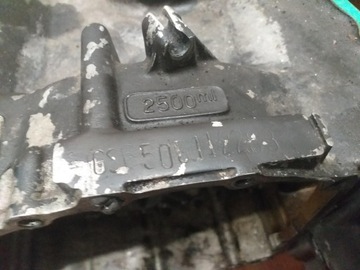 КОМПЛЕКТ БЛОКА ДВИГАТЕЛЯ КАРТЕРОВ SUZUKI GS 650