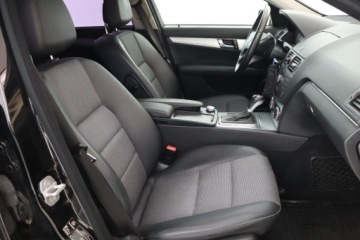 Mercedes Klasa C W204 Limuzyna 1.8 200 CGI BlueEFFICIENCY 184KM 2009 Mercedes C C 200 Kompressor, GAZ, Automat, Navi, zdjęcie 8