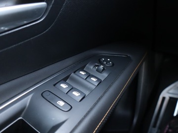 Peugeot 3008 II Crossover Facelifting  1.2 PureTech 130KM 2021 Peugeot 3008 1.2 PureTech, Salon Polska, zdjęcie 17