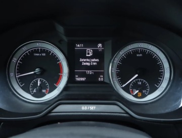 Skoda Octavia III Liftback Facelifting 1.8 TSI 180KM 2018 Skoda Octavia 1.8 TSI, Salon Polska, Klima, zdjęcie 8