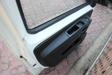 Левая передняя дверь Bipper Nemo Fiorino