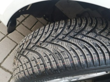 Ford Fiesta VII Hatchback 3d Facelifting 1.0 EcoBoost 100KM 2015 Ford Fiesta 1.0 Benzyna 100KM Klima Elektryka, zdjęcie 25