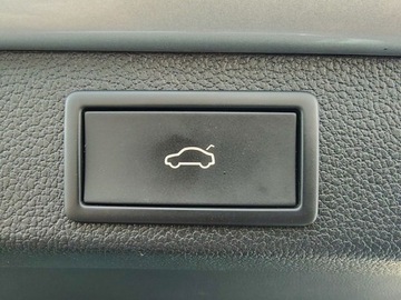 Skoda Superb III Kombi Facelifting 2.0 TDI SCR 200KM 2022 Skoda Superb 2.0 TDI 200KM Sportline DSG Kamera DCC Virtual HAK Panorama F, zdjęcie 33