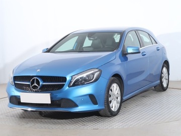 Mercedes Klasa A W176 Hatchback 5d Facelifting 180 122KM 2016 Mercedes A A 180, Skóra, Navi, Klima, Parktronic, zdjęcie 1