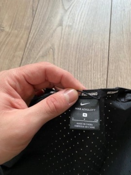 ЖИЛЕТ NIKE AEROLOFT, КУРТКА С ПУХОВИКОМ S