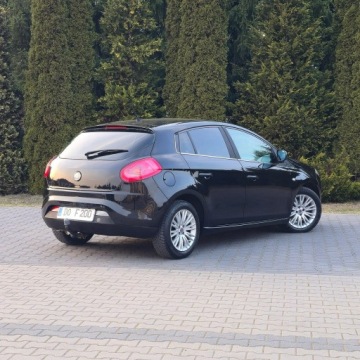 Fiat Bravo II Hatchback 5d 1.6 TD MultiJet 120KM 2008 Fiat Bravo II 1.6 Diesel Multijet 16V DPF Dynamic, zdjęcie 10