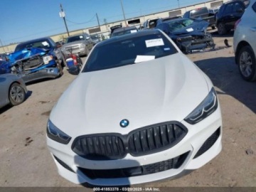 BMW Seria 8 II 2019 BMW Seria 8 2019r., M850ix, od ubezpieczalni 4.4 Benzyna 523KM, zdjęcie 1