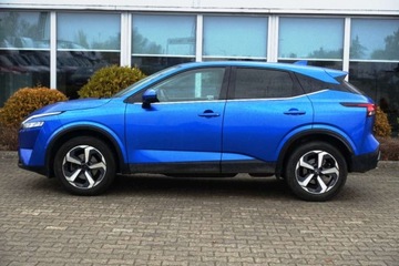 Nissan Qashqai III Crossover 1.3 DIG-T MHEV 158KM 2023 Nissan Qashqai Bezwypadek Niski przebieg Kamery mHEV Tempomat LED FV, zdjęcie 2