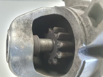 BMW E90 2.0 D N47 STARTÉR 0001139016 BOSCH