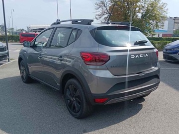 Dacia Sandero III Hatchback 5d 1.0 TCe ECO-G 100KM 2025 Od ręki - Stepway Expression LPG 1.0 TCe 100KM / Pakiet Thermo, Parking, zdjęcie 2