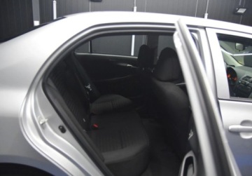 Toyota Corolla X Sedan Facelifting 1.4 D-4D 90KM 2013 Toyota Corolla Polski salon_1.4 D_90KM _ klimatyzacja _ podgrzewane fotele, zdjęcie 8
