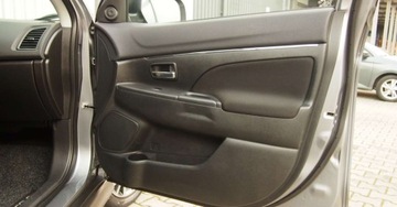 Mitsubishi ASX I SUV Facelifting 2015 1.6 117KM 2016 Mitsubishi ASX Mitsubishi ASX 1.6 Intense Plus 1.6 Benzyna 117KM, zdjęcie 25