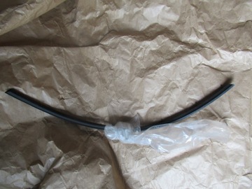 USZCZELKA MASKI VW PASSAT B8