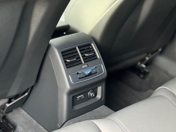 Audi A4 B9 Avant Facelifting 2.0 40 TFSI 204KM 2024 Audi A4 Avant Kamera cofania, Ambiente , Matrix , Virtualny Kokpit 2.0, zdjęcie 27