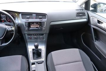 Volkswagen Golf VII Variant 1.2 TSI BlueMotion Technology 110KM 2016 VW Golf 1.2 TSI, Salon Polska, Serwis ASO, Klima, zdjęcie 7