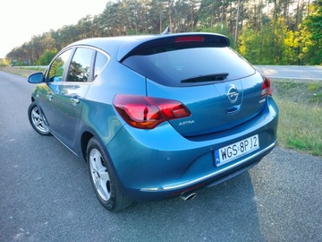 Opel Astra J Hatchback 5d 1.6 Turbo ECOTEC 180KM 2012 OPEL ASTRA J*1.6 TURBO*MOC-180PS*LED* BI-XENON*SKÓRA*NAGŁOŚNIENIE INFINITY*, zdjęcie 9