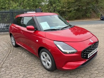 Suzuki Swift VI Hatchback Facelifting 1.2 DualJet SHVS 83KM 2025 SUZUKI Swift Premium Plus 1.2 Dualjet SHVS Hatchback 83KM 2025, zdjęcie 1