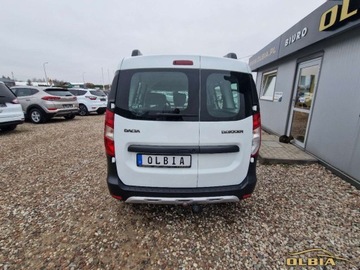 Dacia Dokker Mikrovan Facelifting 1.2 TCe 115KM 2017 Dacia Dokker Nawigacja Czujniki Parkowania Hak 5-osobowy 1.2 Benzyna, zdjęcie 6