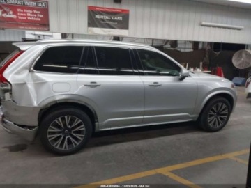 Volvo XC90 II SUV Facelifting 2.0 T5 250KM 2020 Volvo XC 90 t5 momentum, 2020r., 4x4, 2.0L 2.0 Benzyna 250KM, zdjęcie 4