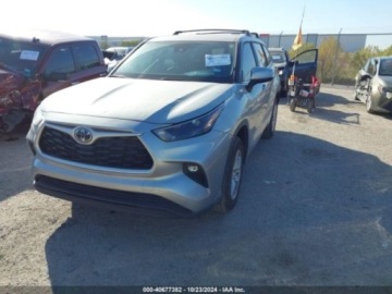 Toyota Highlander III 2023 Toyota Highlander Le, 2023r., 2.4L 2.4 Benzyna 265KM, zdjęcie 1