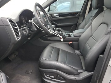 Porsche Cayenne III 2023 Porsche Cayenne Coupe 2023 3.0l 3.0 Benzyna 335KM, zdjęcie 7