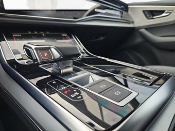 Audi Q7 II SUV Facelifting  3.0 45 TDI 231KM 2021 Audi Q7 Matrixy, aktywny tempomat, skretna tylna os, pneumatyka 3.0 231KM, zdjęcie 16