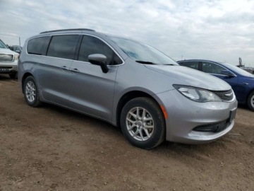 Chrysler Voyager V 2021 Chrysler Voyager 2021 CHRYSLER VOYAGER LXI 3.6 Benzyna 293KM, zdjęcie 4