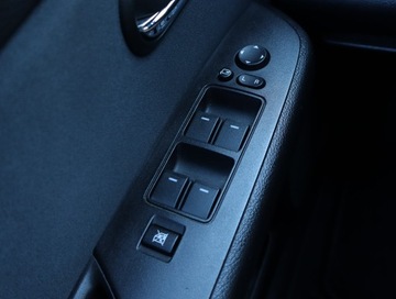 Mazda 6 II Hatchback Facelifting 2.0 MZR 155KM 2010 Mazda 6 2.0, Klima, Klimatronic, Tempomat, zdjęcie 16