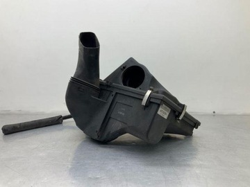 7797467 POUZDRO FILTRU VZDUCHU 320 D 130 2009 BMW 3 CABRIO (E93)