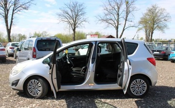Opel Meriva II Mikrovan 1.7 CDTI ECOTEC 110KM 2013 Opel Meriva 1.7D 110KM klima zarejestrowana 1.7 Diesel 110KM, zdjęcie 3