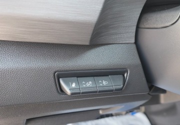 Renault Trafic III Combi 2.0 dCi  170KM 2023 Renault Trafic Spaceclass Escapade170 KMAUTOMATLozkoStolikPerfekt stanGwar, zdjęcie 10