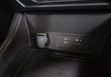 Renault Captur II Crossover Facelifting 1.0 TCe 90KM 2025 Renault Captur NOWY TCe 100KM 1WL SalonPL VAT23 PakietWinterTechno Grupa A, zdjęcie 27