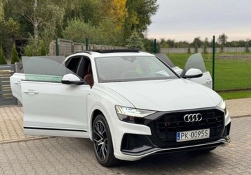 Audi Q8 SUV 3.0 55 TFSI 340KM 2019 Audi Q8 3.0 benz 340 ps ,niski pot przebieg 3.0 Benzyna 340KM, zdjęcie 2