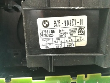 BMW 3 SERIES LAMPA DO ČTENÍ NA STŘECHA Z PŘEDNÍ