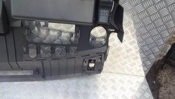 ПРИБОРНАЯ ПАНЕЛЬ TOYOTA COROLLA VERSO 55302-0F010