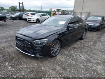 Mercedes Klasa E W214 2023 Mercedes-Benz Klasa E 350 4Matic 2023 2.0l 2.0 Benzyna 255KM, zdjęcie 1