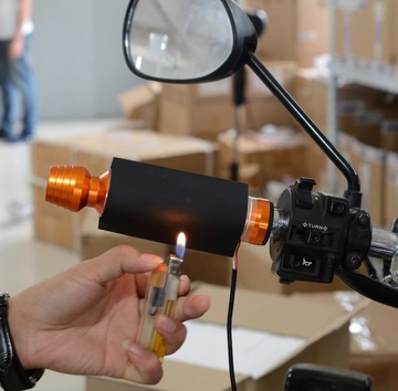 PODGRZEWANE UNIWERSALNE MANETKI MOTOCYKLOWE 12V