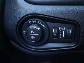 Jeep Renegade SUV Facelifting 1.3 GSE T4 Turbo 150KM 2019 Jeep Renegade 1.3 T-GDI, Salon Polska, Serwis ASO, zdjęcie 15