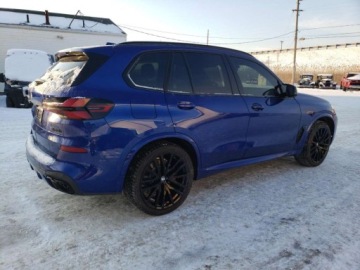 BMW X5 G05 2025 BMW X5 M60i 2025 4.4 Benzyna 523KM, zdjęcie 3