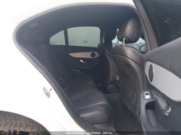 Mercedes Klasa C W206 2021 Mercedes-Benz Klasa C 300 2021 2.0l 2.0 Benzyna 255KM, zdjęcie 12