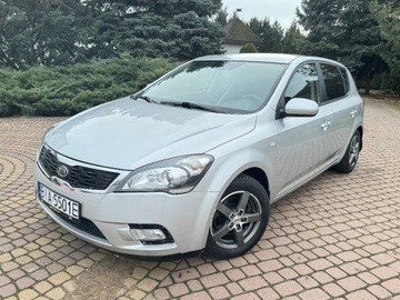Kia Ceed I Hatchback 5d Facelifting 1.4 DOHC CVVT 90KM 2010 Kia Ceed LIFT 1.4 90KM Klima 2x kola 1-reka Gotowy do jazdy 1.4 90KM, zdjęcie 23