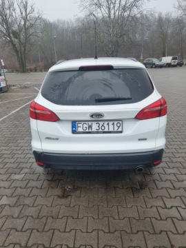 Ford Focus III Kombi Facelifting 1.5 EcoBoost 150KM 2015 FORD FOCUS III Turnier 1.5 150 KM, zdjęcie 4